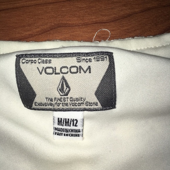 Volcom wave lace dress - Picture 4 of 5